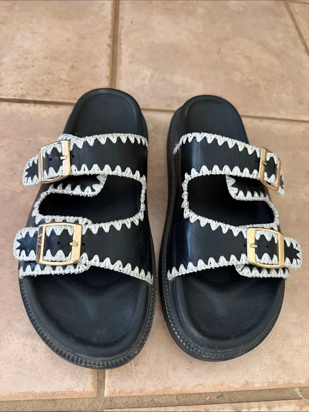 Chunky Embroidered Buckle Slide Sandals Black